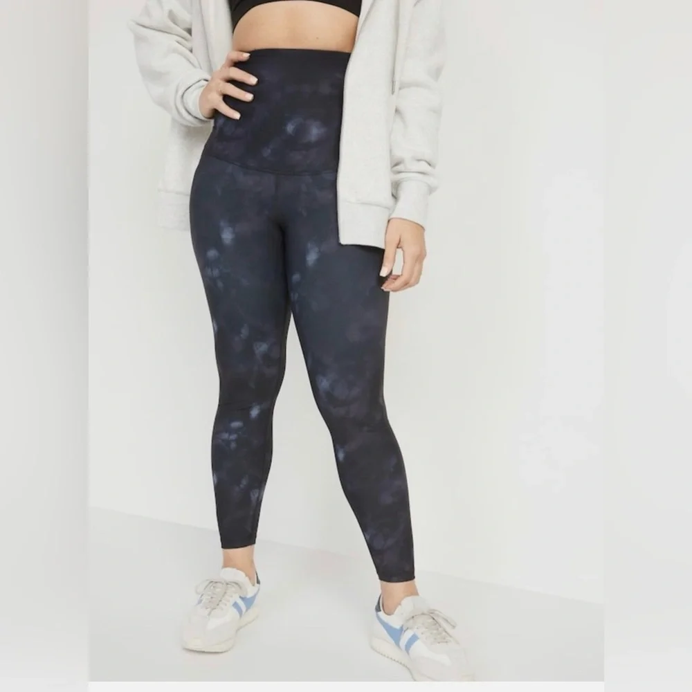 Maternity Powersoft Leggings - Picture 1 of 4